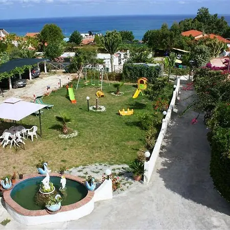 Vacanze Giardino 아파트 파르겔리아