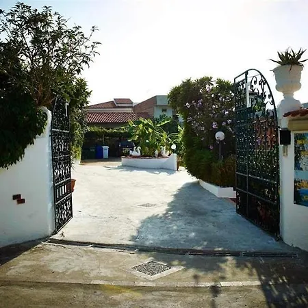 Vacanze Giardino 파르겔리아