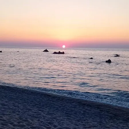 Vacanze Giardino 아파트 파르겔리아