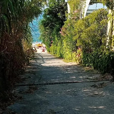 Vacanze Giardino 파르겔리아