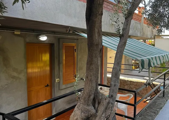 Vacanze Giardino * Parghelia